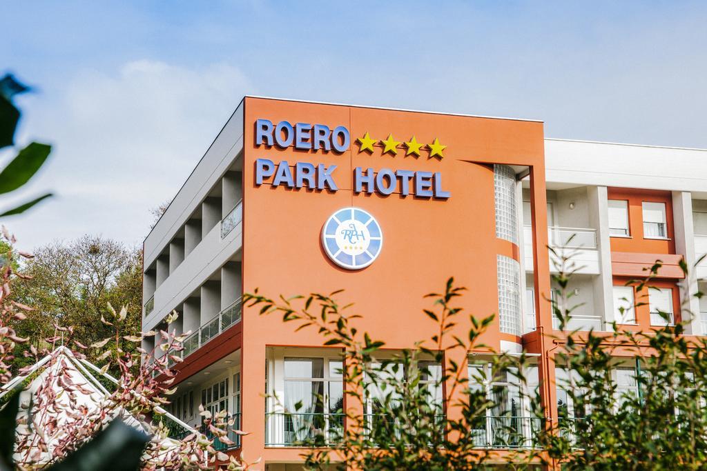 Roero Park Hotel Sommariva Perno Eksteriør billede